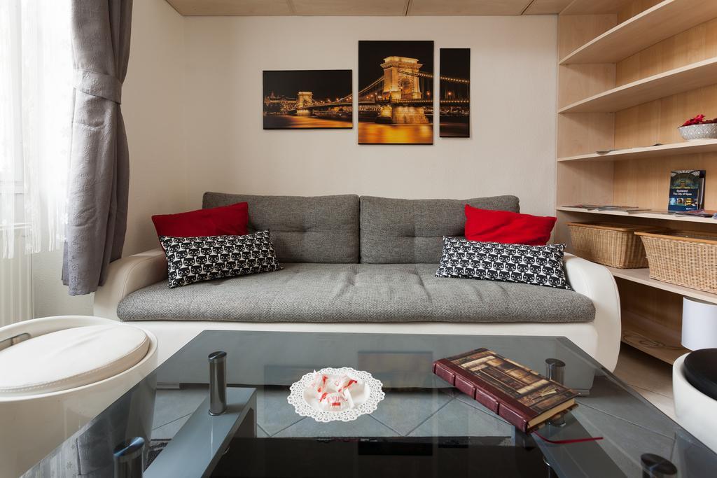 Feel At Home Apartment Budapest Ngoại thất bức ảnh